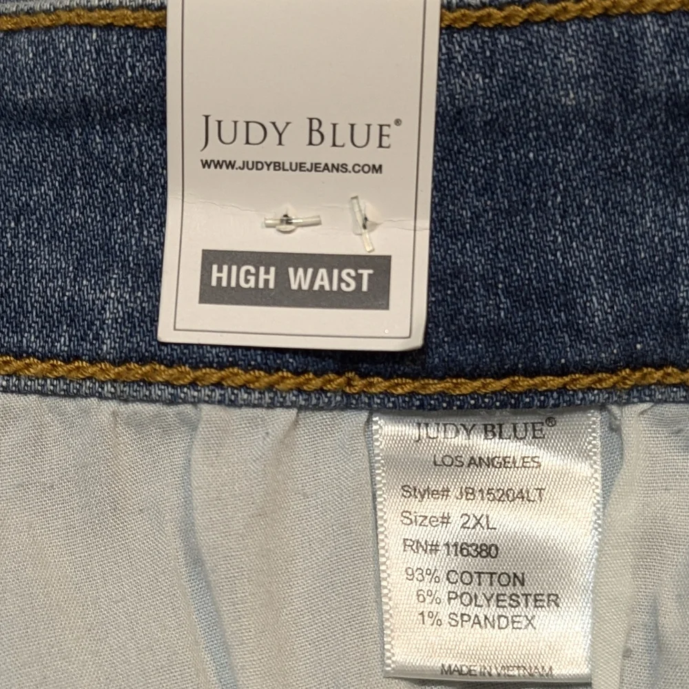 Woman's High Waist Lite Blue Distressed Denim Shorts, by Judy Blue SZ 2XL